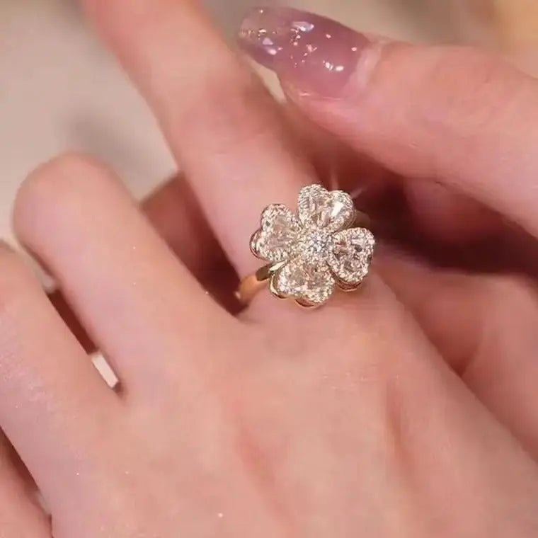 Elegant Flower-Shaped Diamond Ring | Sparkling Silver Jewelry for Women Super Mall